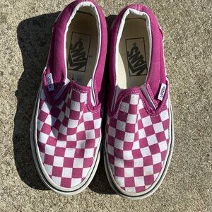 Cute, cute, cute, preowned purple, pink vans